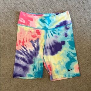 Nike One Midrise Bike Shorts Size M